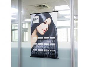 ハンギングレールのポスター