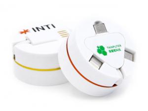 ノベルティ 高品質3-in-1格納式ケーブル