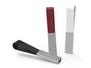 ノベルティ ストラップ付きレザーUSBスティック（4GB）