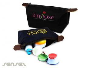 ノベルティ Rousi PUトイレタリーバッグ