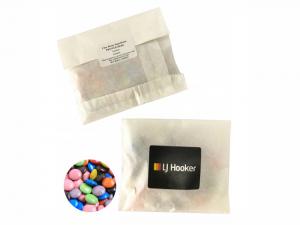 ノベルティ Eco Kraft Paper Bags Filled With Choc Beans (50g)