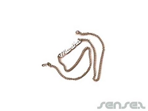 アルファベットネックレス